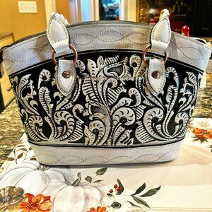 Patricia Nash Tooled Leather Purse